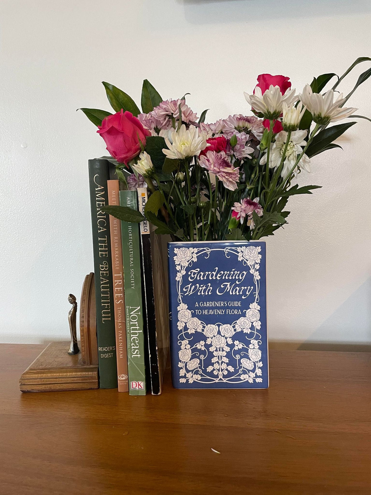 Book Vase